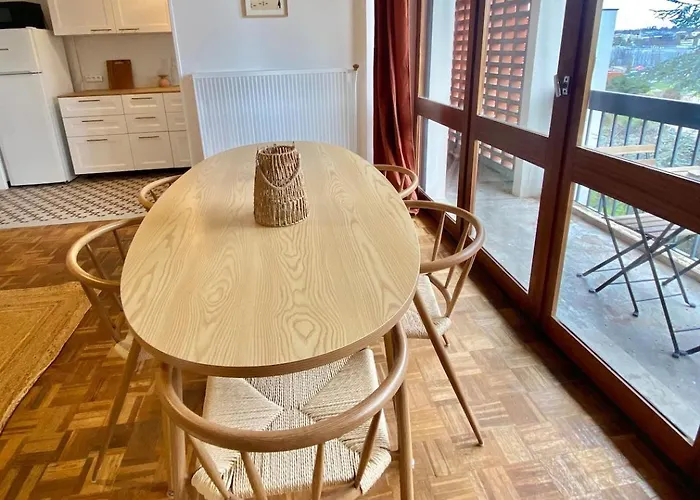 شقة 6-people Floor Appart, Calm, Metro *