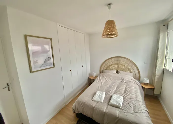 شقة 6-people Floor Appart, Calm, Metro *