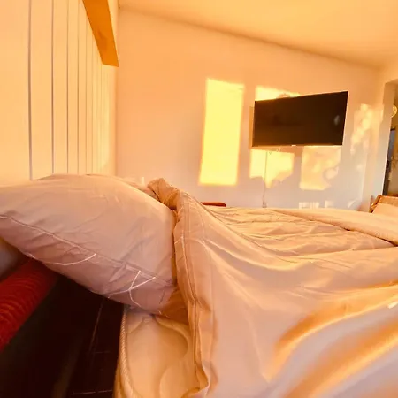 6-people Floor Appart, Calm, Metro Lejlighed *